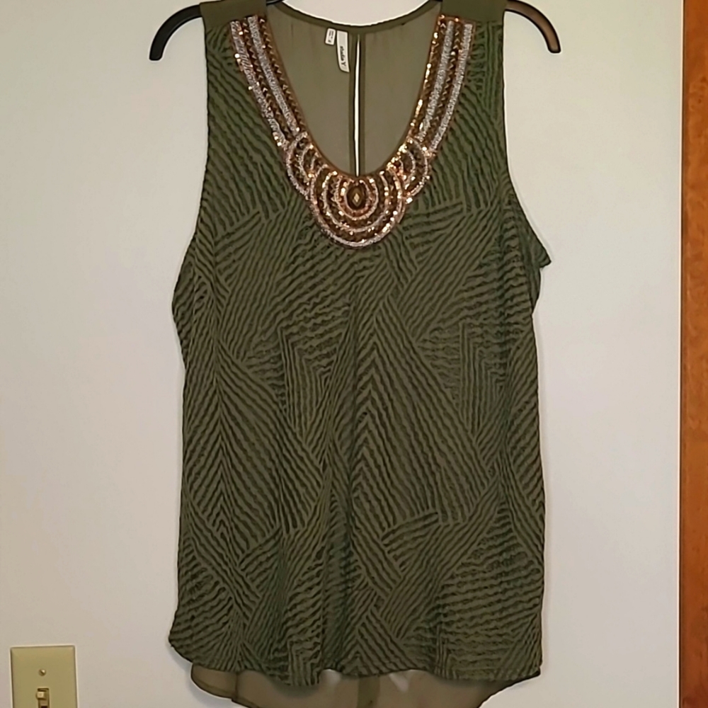 Maurices Studio Y sleeveless green blouse XL